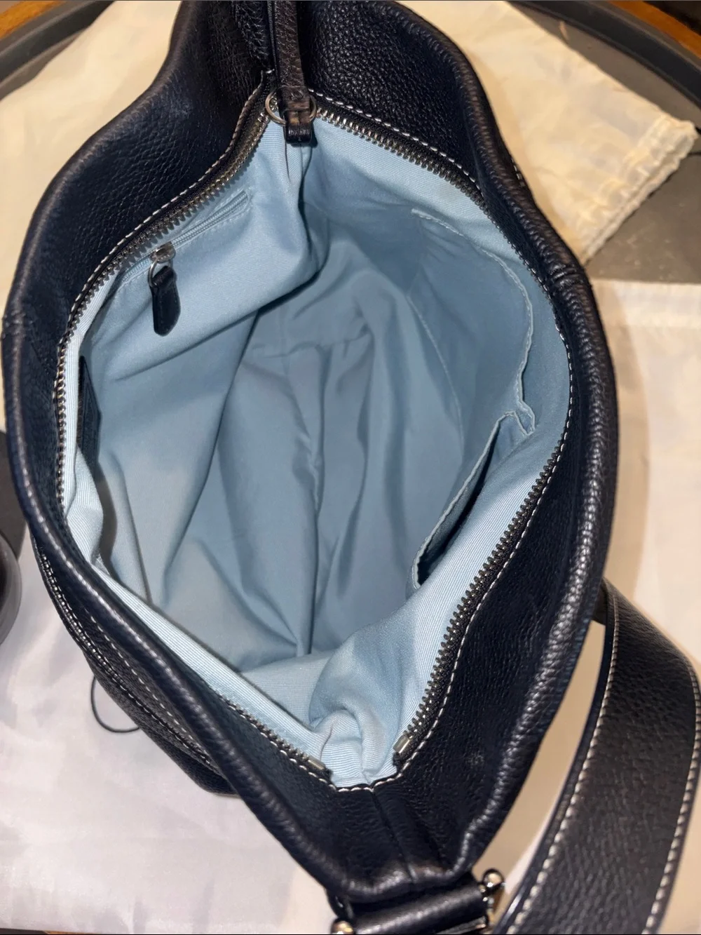 Vintage Y2K Hamptons Coach Black Leather Crossbody Shoulder Bag